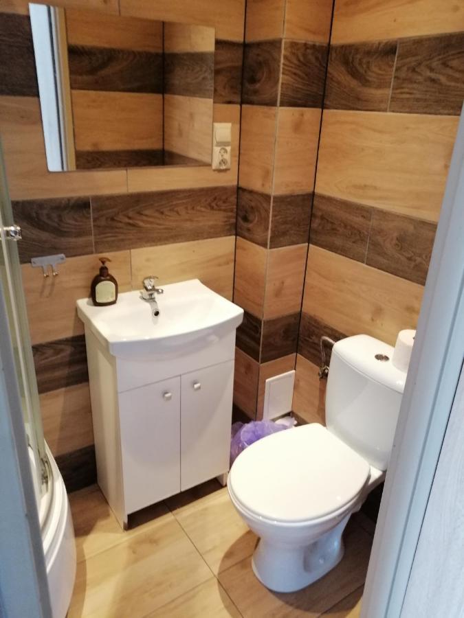 Pokoje Goscinne Polo Częstochowa Buitenkant foto