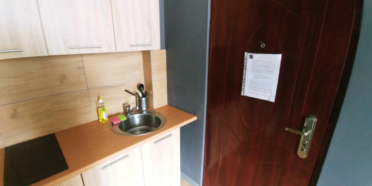 Pokoje Goscinne Polo Częstochowa Buitenkant foto